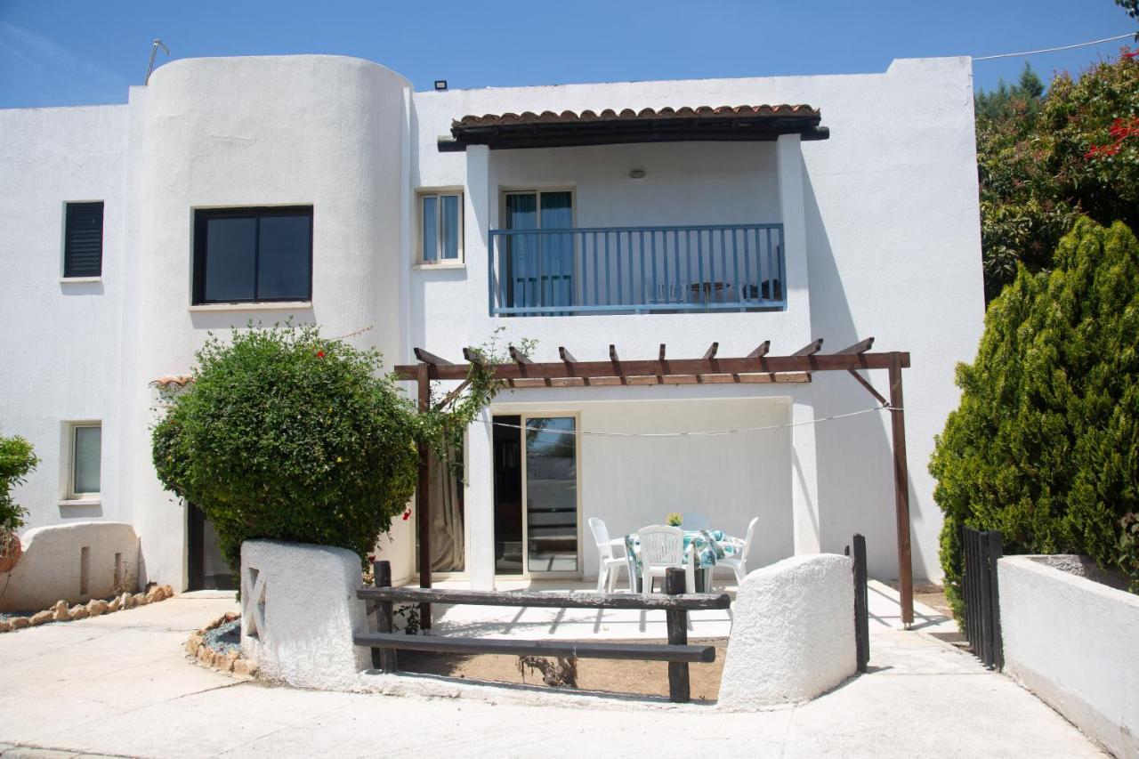 Always Welcome! Near Beach, Cml Swimming Pool Pafos Exterior foto